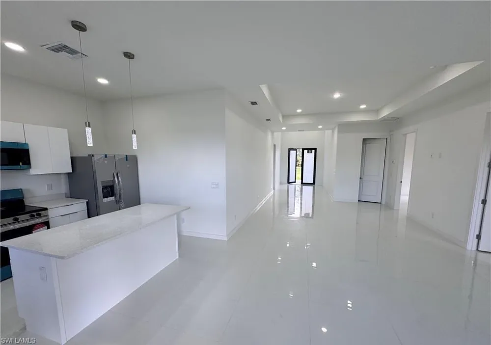 4116 NW 20th Terrace Cape Coral, FL 33993
