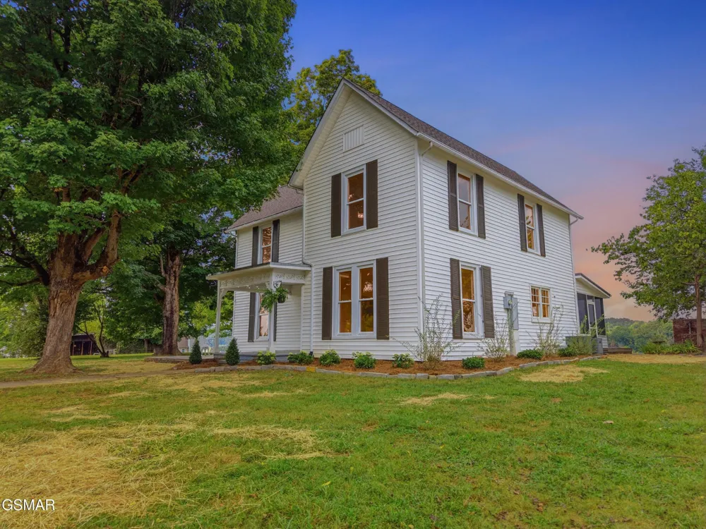 1440 McCleary Bend Road Sevierville, TN 37876