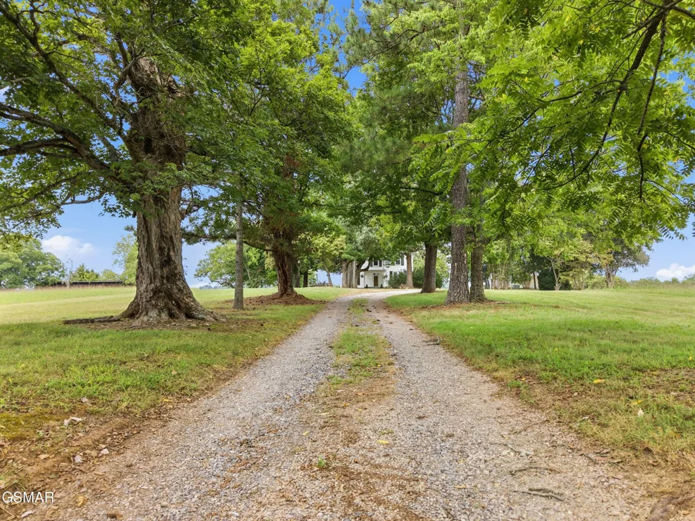 1440 McCleary Bend Road Sevierville, TN 37876