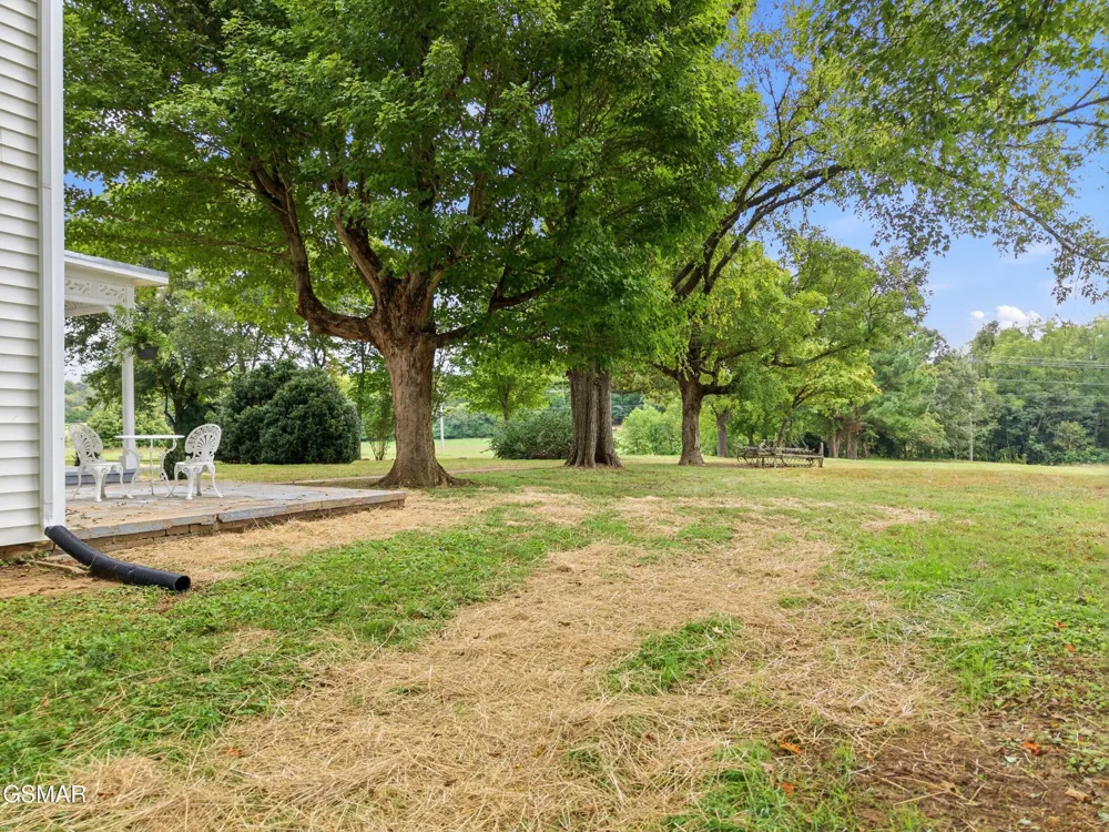 1440 McCleary Bend Road Sevierville, TN 37876