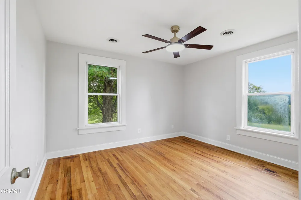 1440 McCleary Bend Road Sevierville, TN 37876