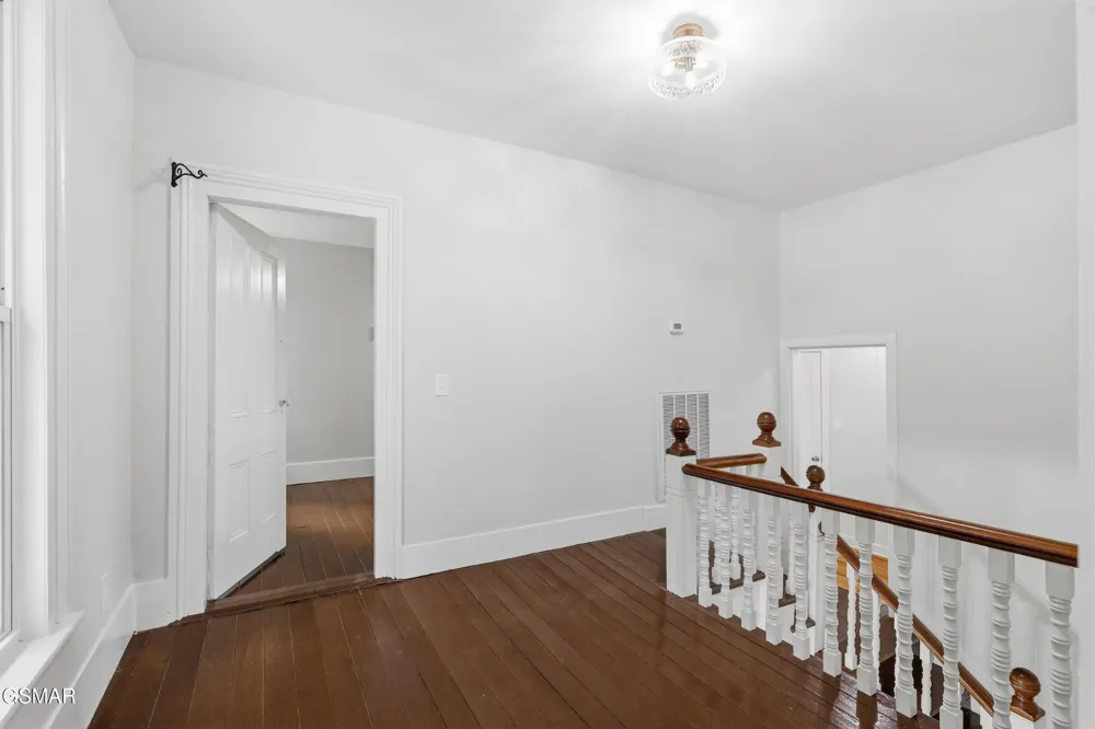 1440 McCleary Bend Road Sevierville, TN 37876