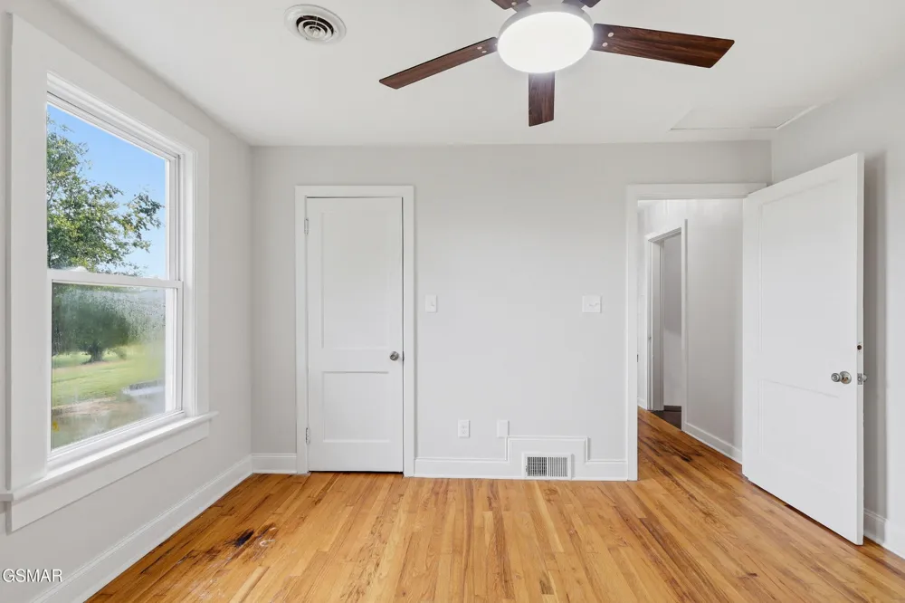 1440 McCleary Bend Road Sevierville, TN 37876