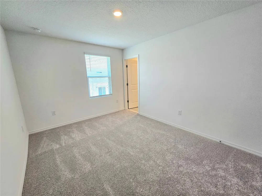3098 SKYLINE LOOP Poinciana, FL 34758