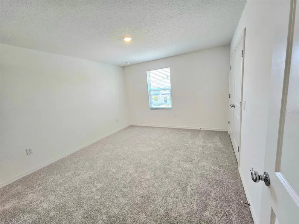 3098 SKYLINE LOOP Poinciana, FL 34758