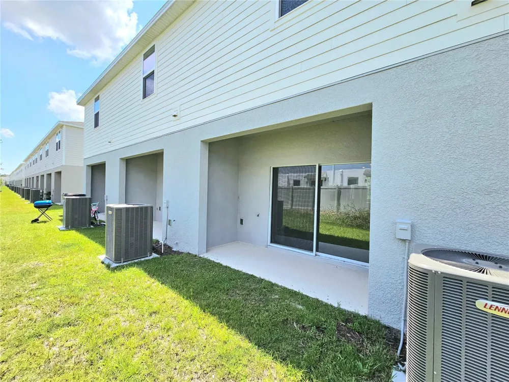3098 SKYLINE LOOP Poinciana, FL 34758