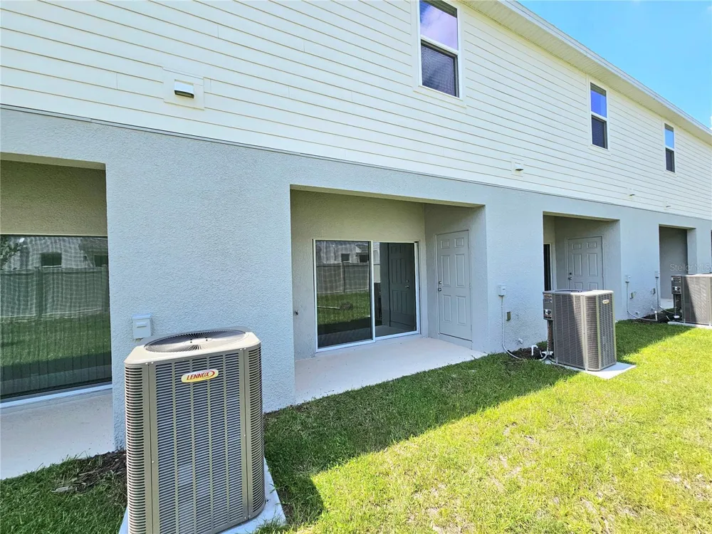 3098 SKYLINE LOOP Poinciana, FL 34758