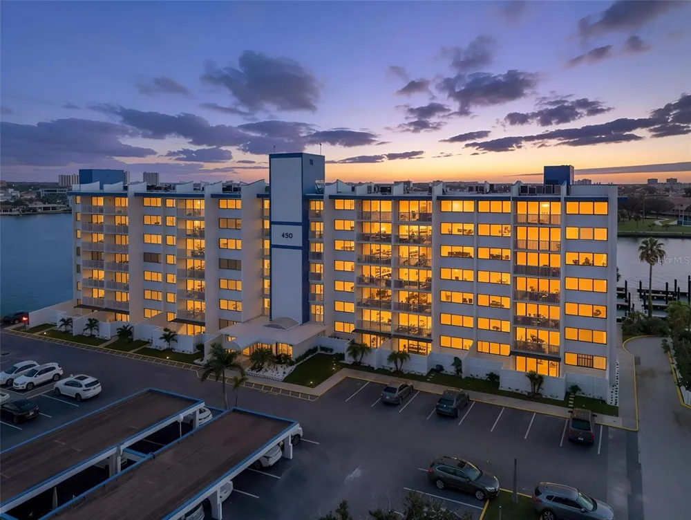450 TREASURE ISLAND CAUSEWAY #201 Treasure Island, FL 33706