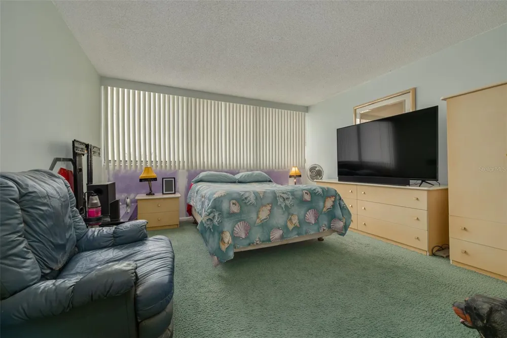 450 TREASURE ISLAND CAUSEWAY #201 Treasure Island, FL 33706