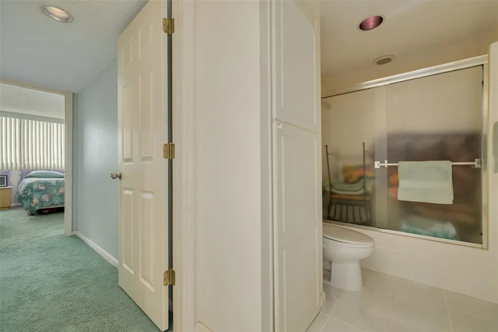 450 TREASURE ISLAND CAUSEWAY #201 Treasure Island, FL 33706