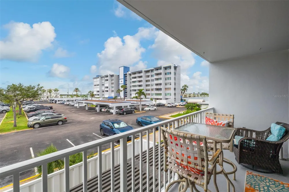 450 TREASURE ISLAND CAUSEWAY #201 Treasure Island, FL 33706