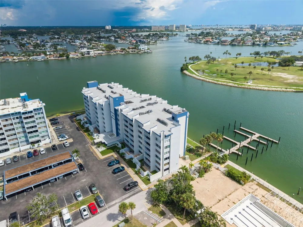 450 TREASURE ISLAND CAUSEWAY #201 Treasure Island, FL 33706