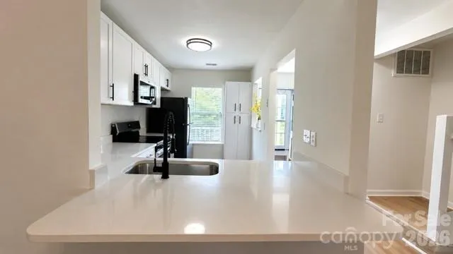 8275 Golf Ridge Drive Charlotte, NC 28277