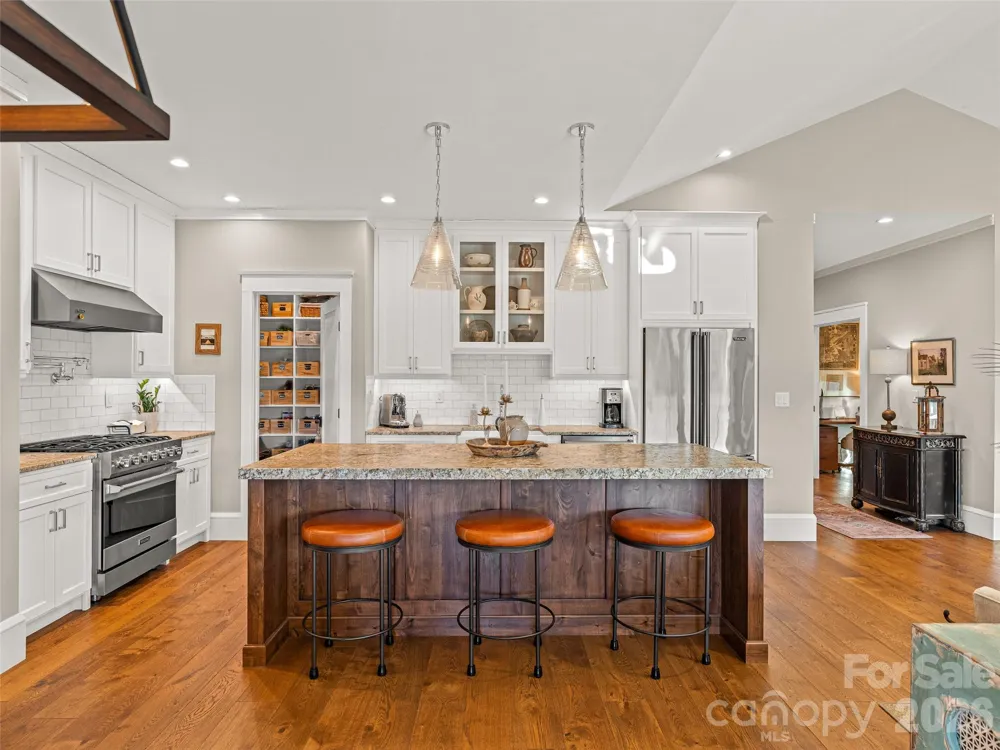 6 Starwood Valley Trail Arden, NC 28704