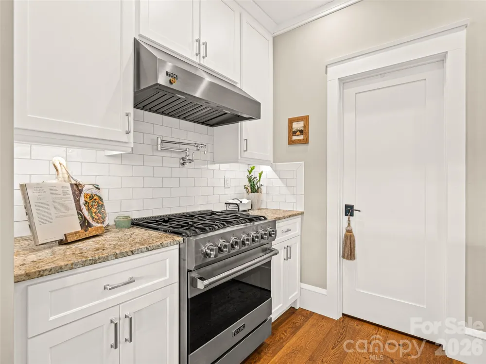 6 Starwood Valley Trail Arden, NC 28704
