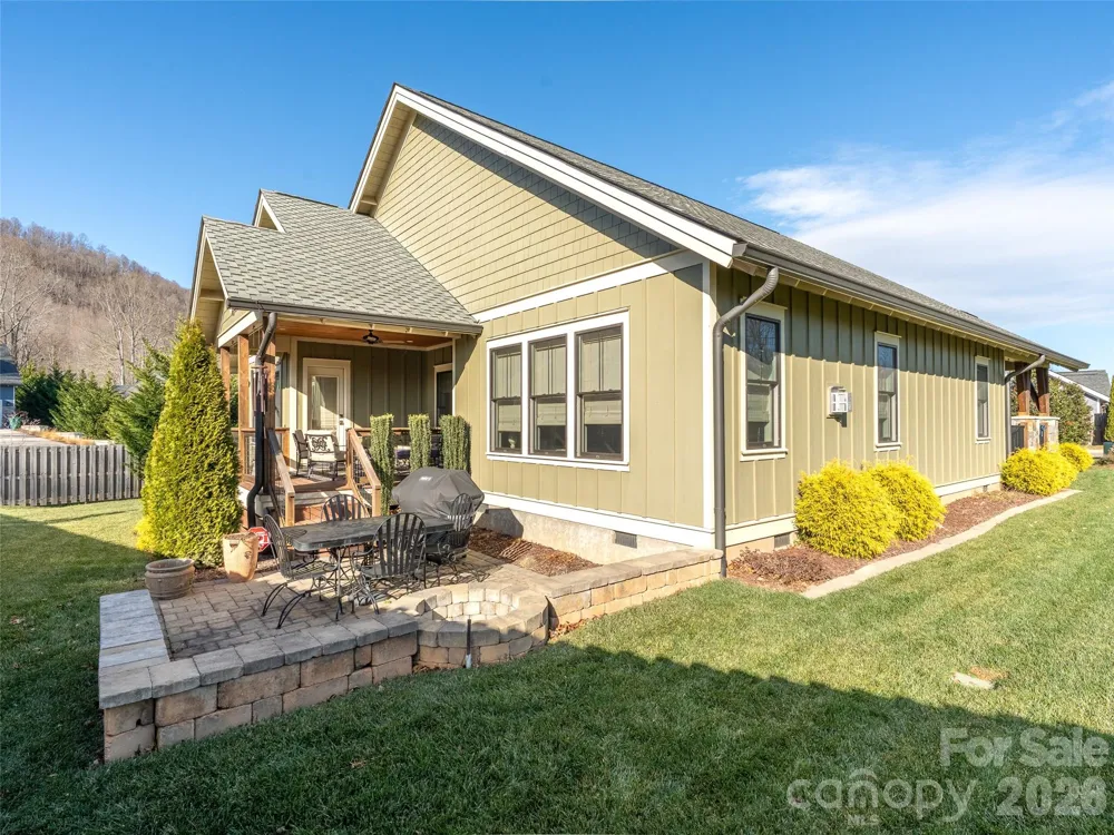 6 Starwood Valley Trail Arden, NC 28704