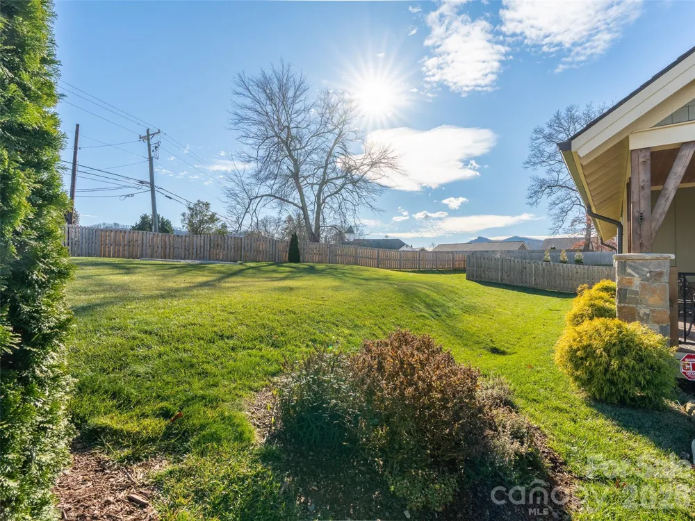 6 Starwood Valley Trail Arden, NC 28704