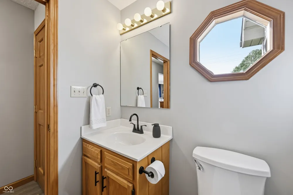 8262 Mechanicsburg Road Middletown, IN 47356