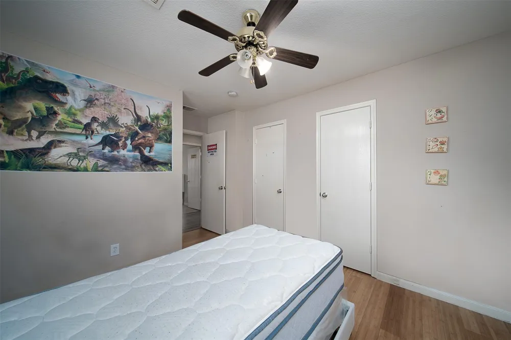 4211 Wayside Stream Lane Houston, TX 77048