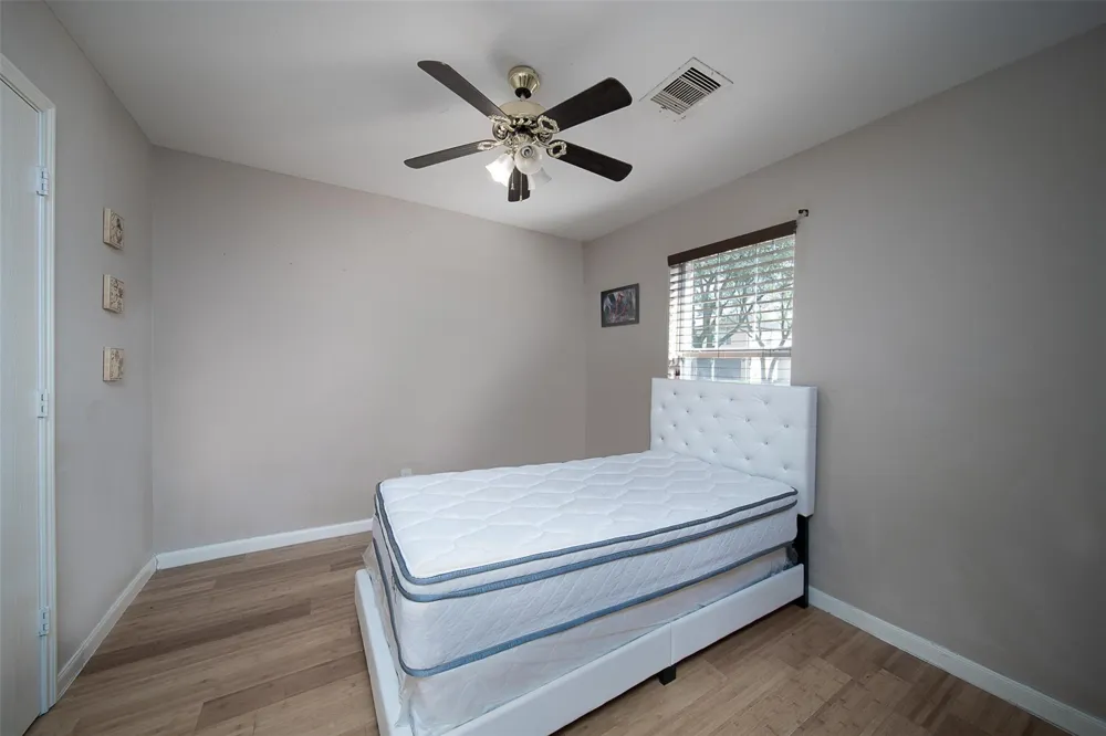 4211 Wayside Stream Lane Houston, TX 77048