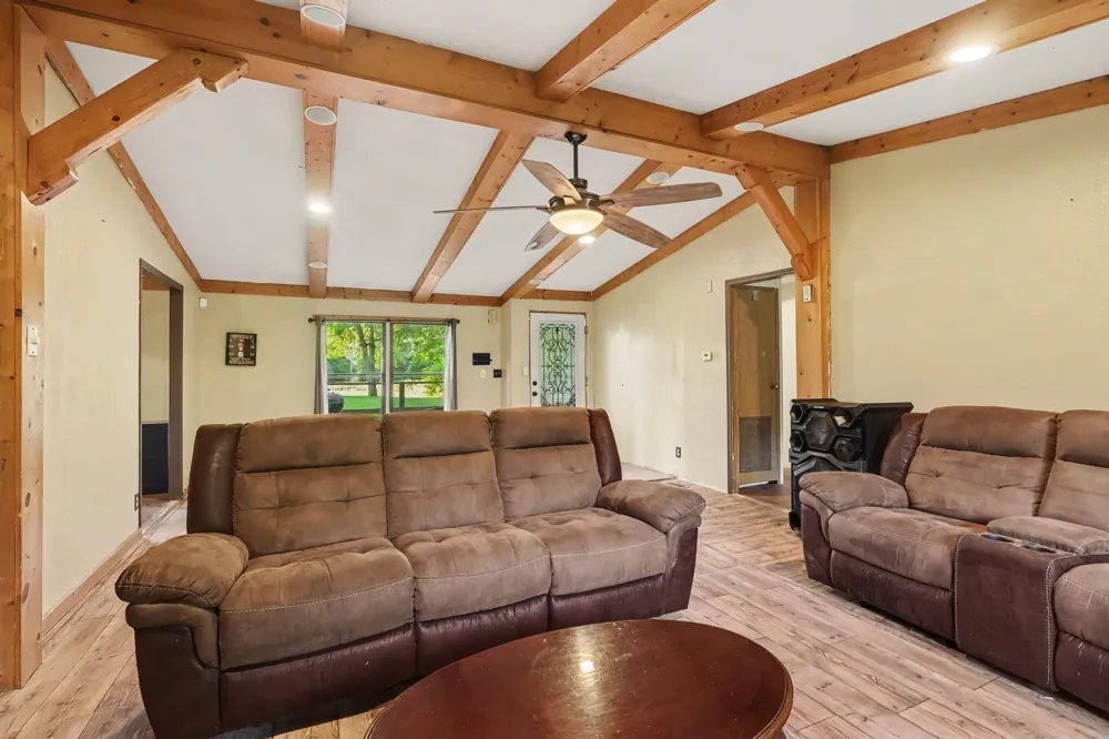 73664 26th Avenue South Haven, MI 49090