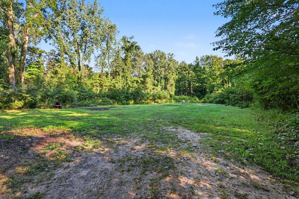 73664 26th Avenue South Haven, MI 49090
