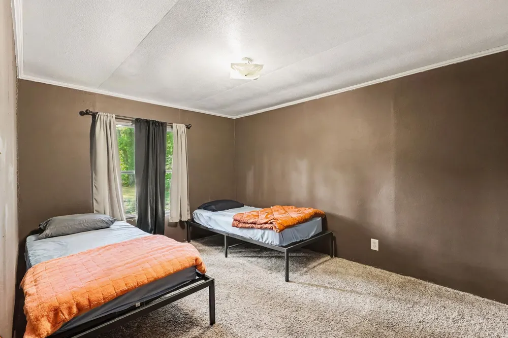 73664 26th Avenue South Haven, MI 49090