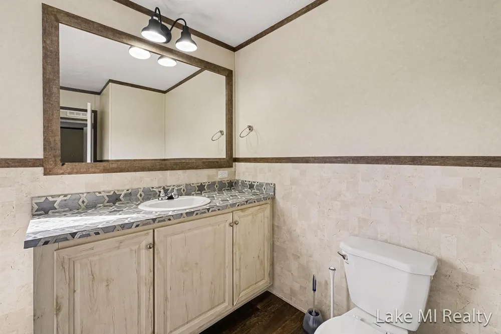 104 Gardens Boulevard NW Grand Rapids, MI 49534