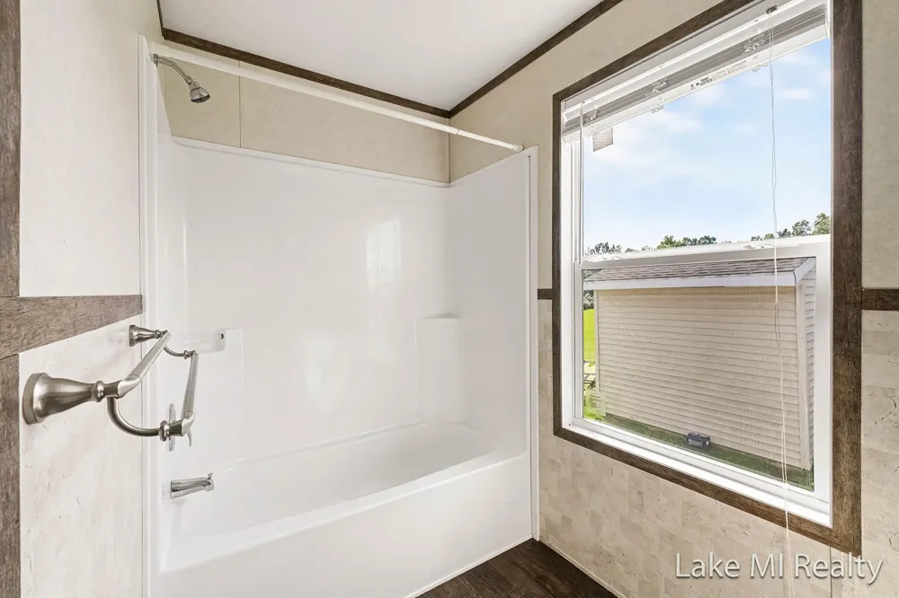 104 Gardens Boulevard NW Grand Rapids, MI 49534