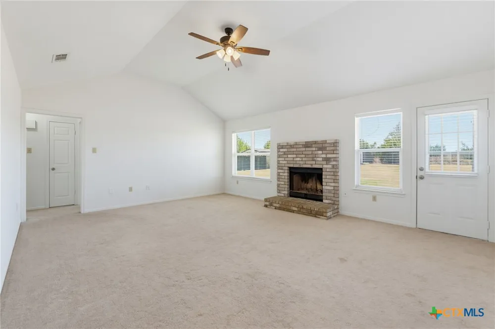 515 Hood Drive Copperas Cove, TX 76522
