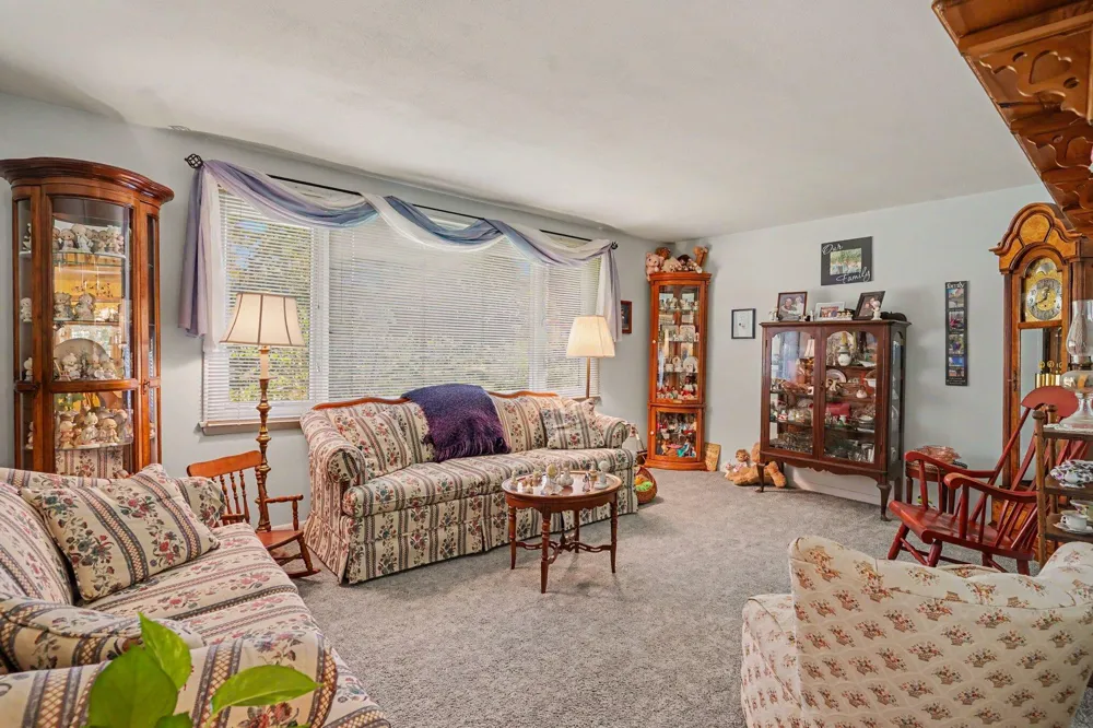 16261 Gierman Drive Spring Lake Township, MI 49456