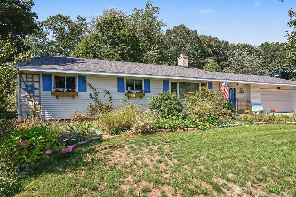 16261 Gierman Drive Spring Lake Township, MI 49456