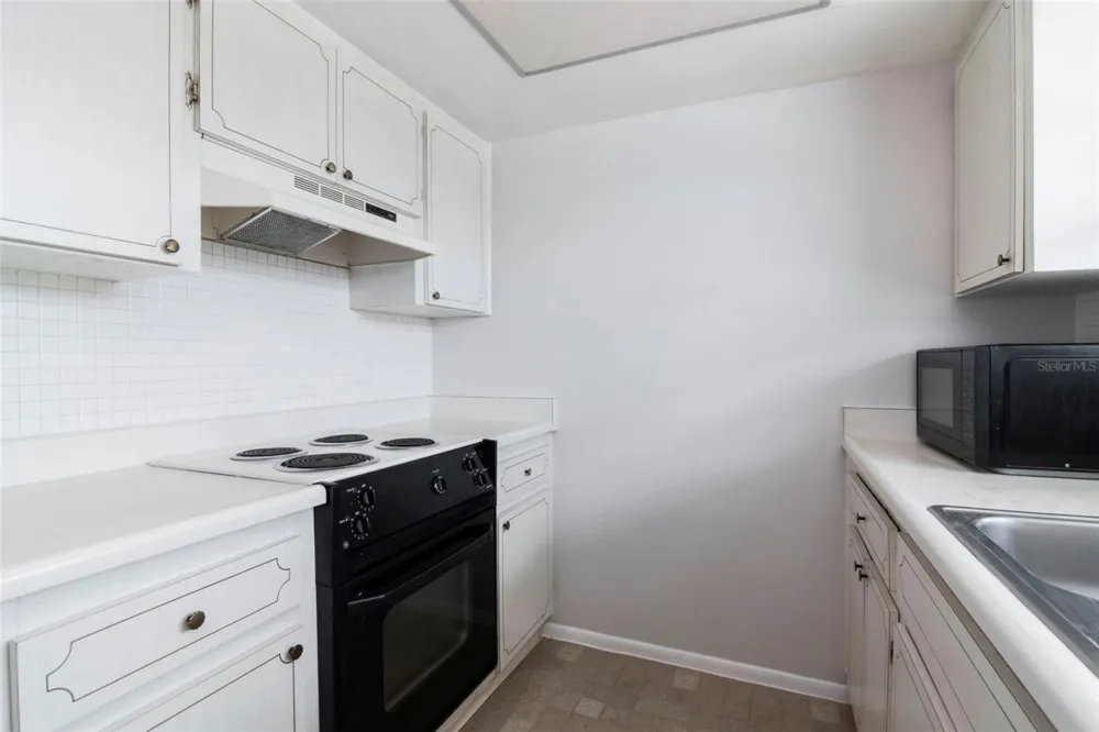 1433 S BELCHER ROAD #G14 Clearwater, FL 33764