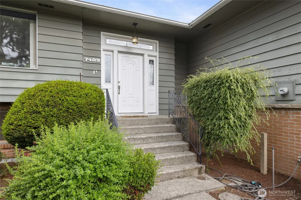 7409 S 15th Street Tacoma, WA 98465