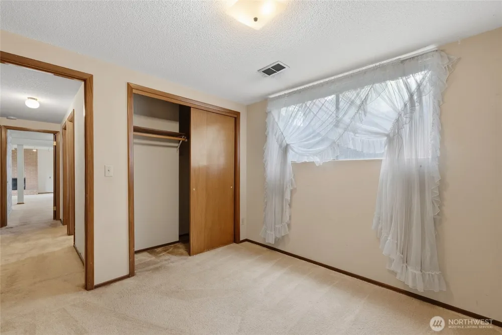 7409 S 15th Street Tacoma, WA 98465