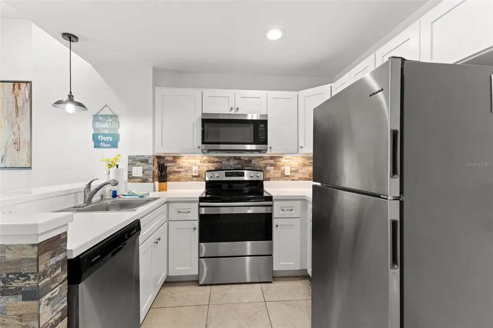 13101 GULF BOULEVARD #1605 Madeira Beach, FL 33708
