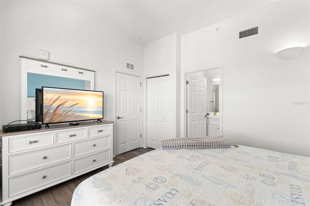 13101 GULF BOULEVARD #1605 Madeira Beach, FL 33708