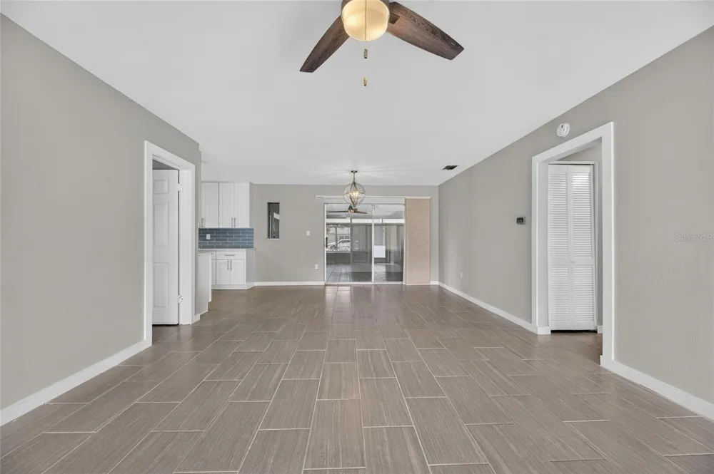 4511 S GAINES ROAD Tampa, FL 33611