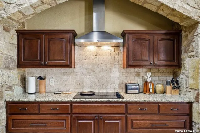 129 HIDDEN FOREST DR La Vernia, TX 78121