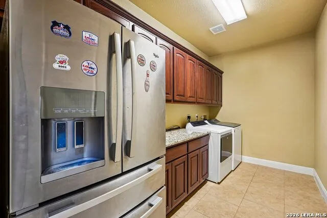 129 HIDDEN FOREST DR La Vernia, TX 78121
