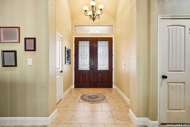 129 HIDDEN FOREST DR La Vernia, TX 78121