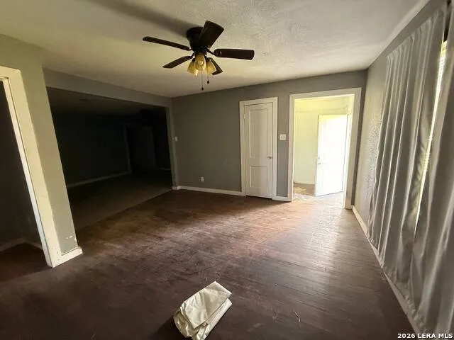 1101 1ST AVE N Texas City, TX 77590