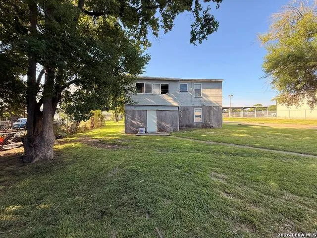 1101 1ST AVE N Texas City, TX 77590