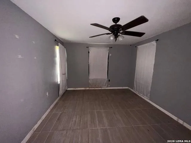 1101 1ST AVE N Texas City, TX 77590