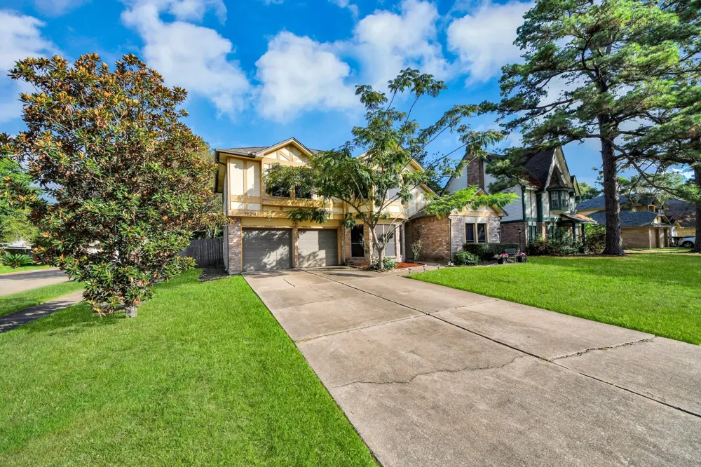 10214 Waving Fields Drive Houston, TX 77064