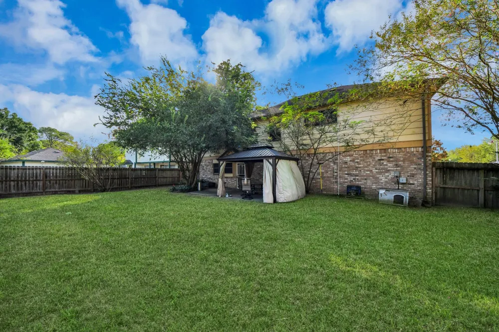 10214 Waving Fields Drive Houston, TX 77064