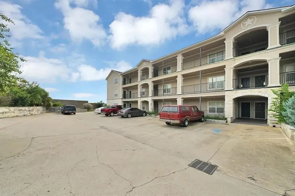 7039 Kingston Cove Lane Drive #205 Willis, TX 77318