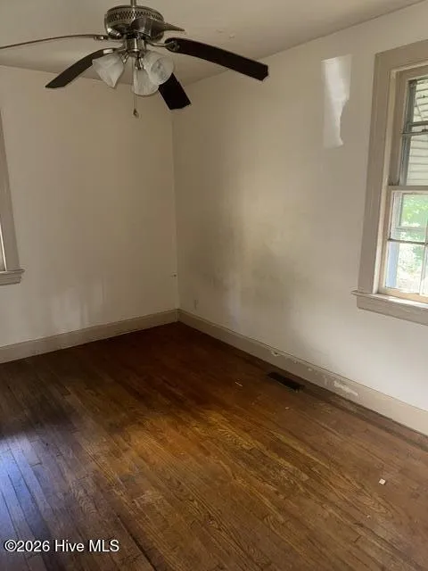 615 Fairfax Avenue NE Wilson, NC 27893