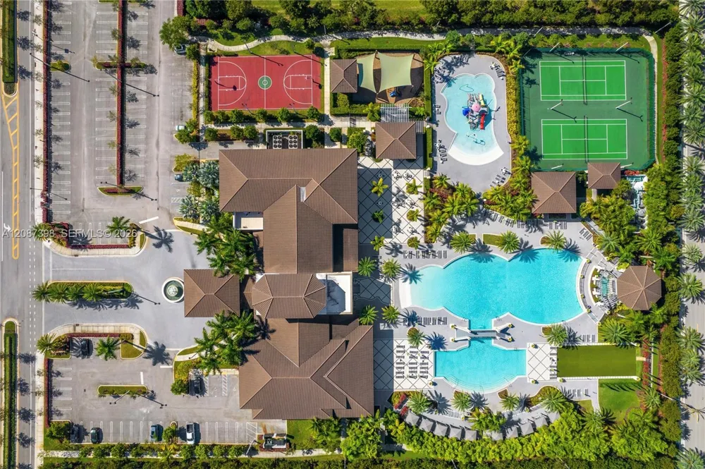 8800 NW 97th Ave #204 Doral, FL 33178