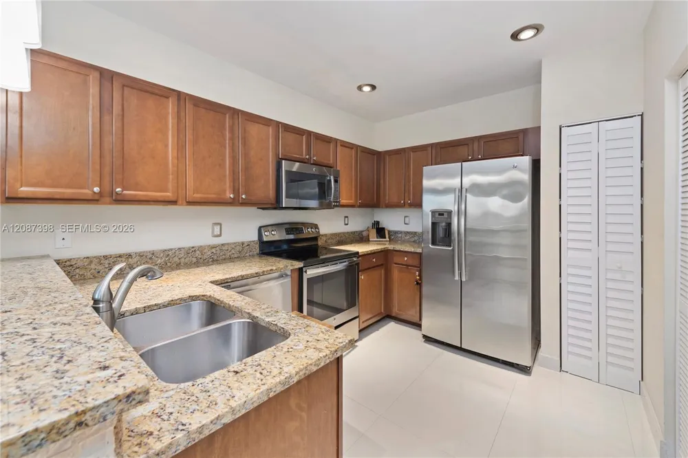 8800 NW 97th Ave #204 Doral, FL 33178